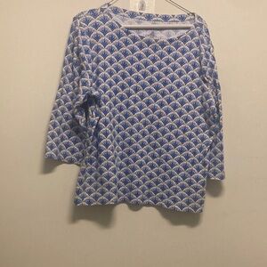 Croft & Barrow Blue and White Fan Print Blouse